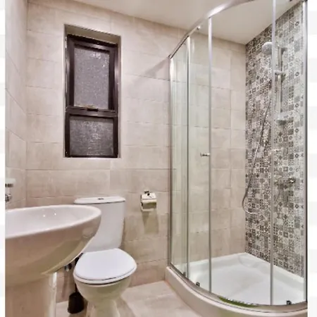 Spinola Seafront 4-bedroom Duplex Saint Julian's